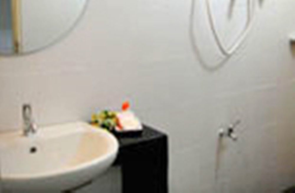 Bed and Breakfast Harmony Bed & Bakery Koh Lipe Esterno foto